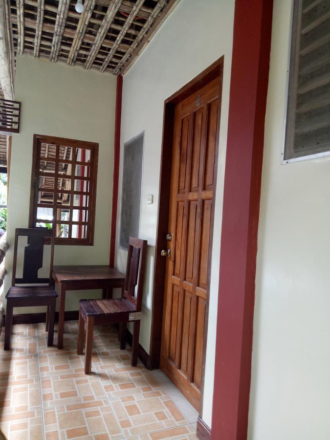 Ayette'S Bamboo House Restaurant And Cottages San Vicente  Exterior foto